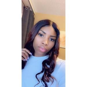 Meet your Posher, Tiffany